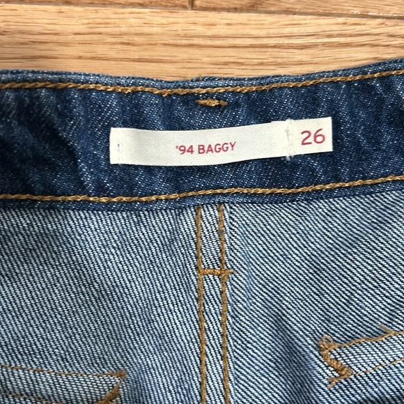 Levi 90s Baggy Cargo Jeans - Picture 2 of 5